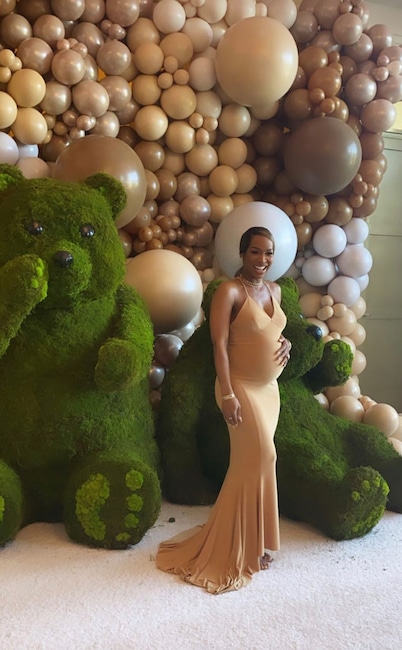 Malika Haqq's baby shower arranged by Khloe Kardashian is everything that dreams are made of. Check out the bear themed, star studded event. 18